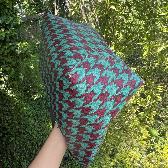 COACH City Tote Teal/Burgundy Houndstooth w Silver Hardware Shoulder Bag - Picture 3 of 8